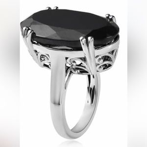 Beautiful Faceted Oval Black Spinel Solitaire Ring 925 Platinum Plated Sterling